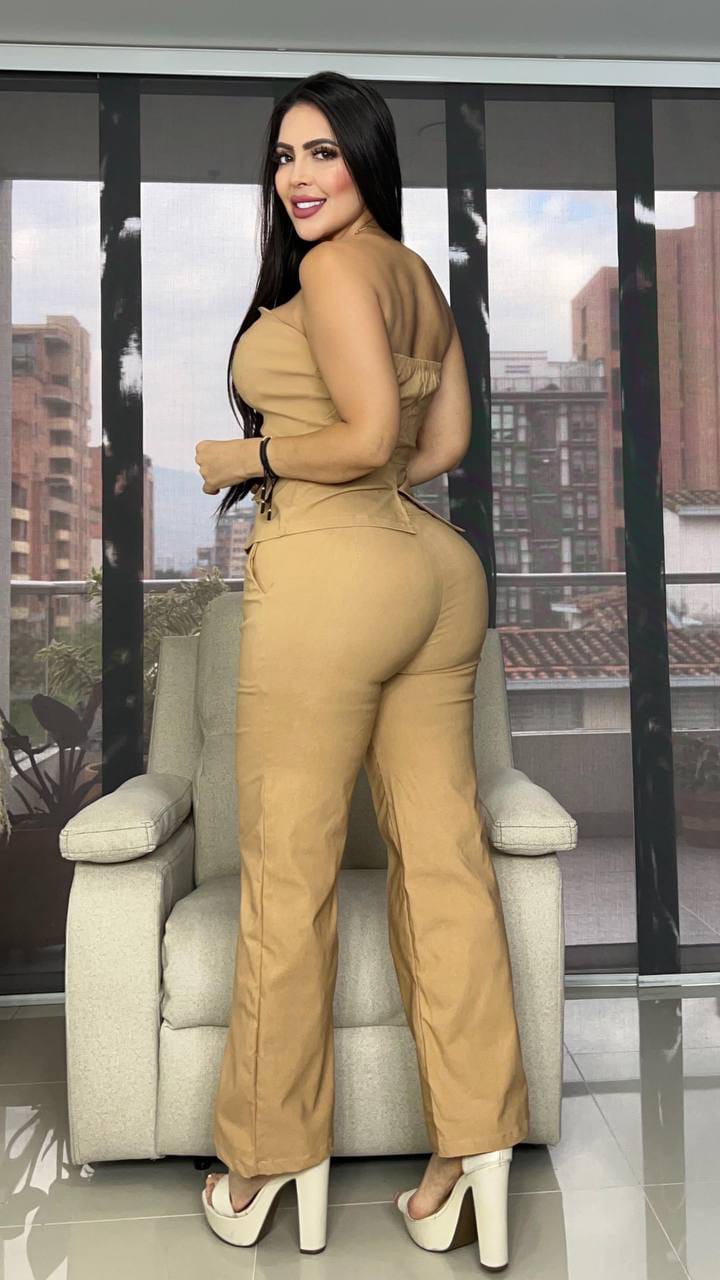 CHALECO STRAPLESS + PANTALON M051